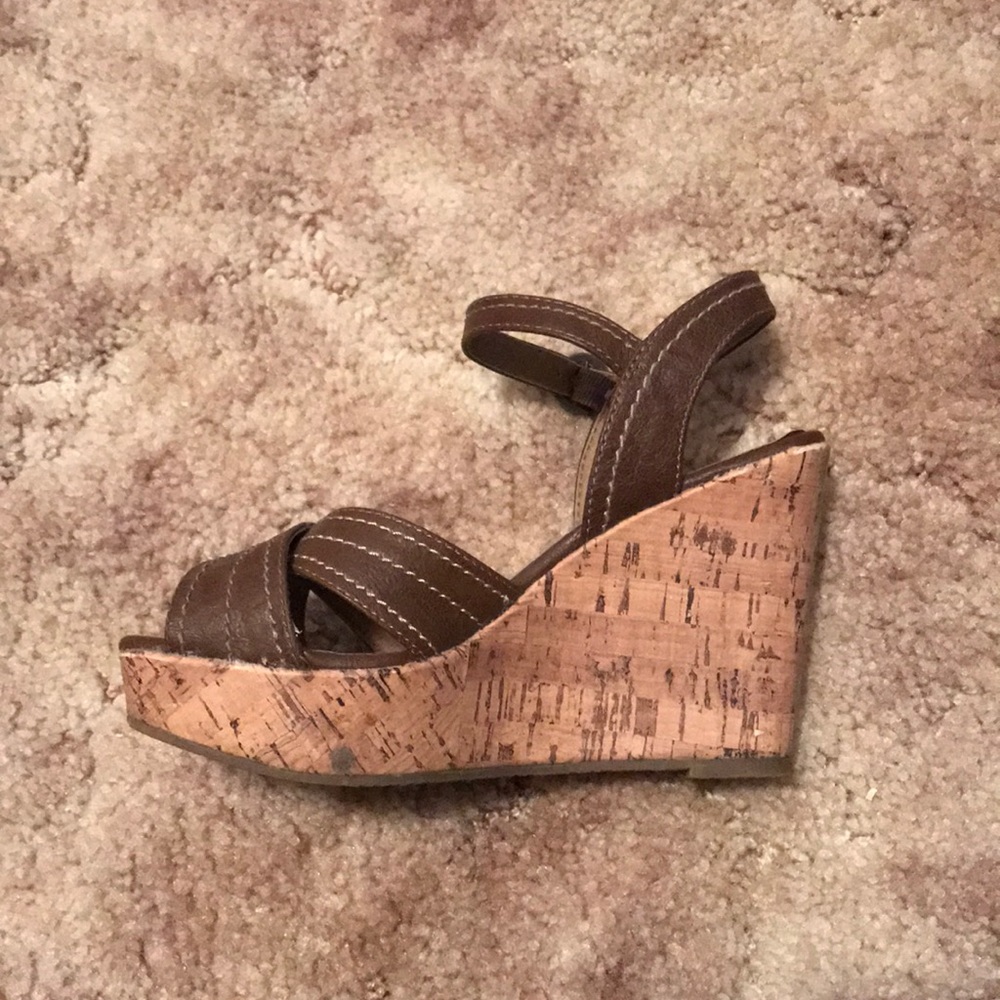 Wedges - Picture 2 of 4